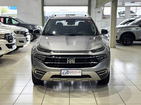 FIAT TORO 2.0 16V TURBO DIESEL VOLCANO 4WD AT9 FIAT TORO 2.0 16V TURBO DIESEL VOLCANO 4WD AT9